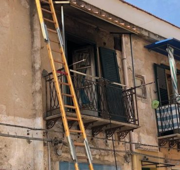 casa-distrutta-e1587225838181-800x500